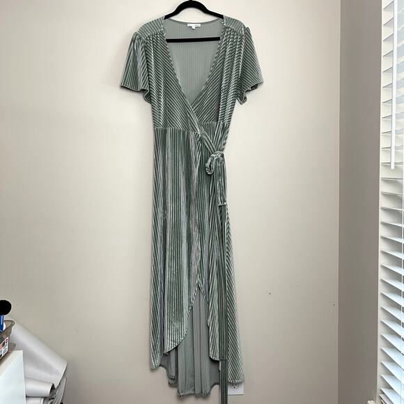 Baltic Born Sage Green Midi Dress - Picture 3 of 8